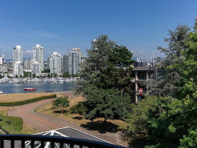 406-525 Wheelhouse Square, Vancouver, BC, V5Z 4L8