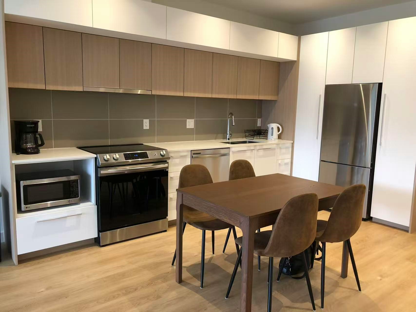 601-9888 University Crescent - 3