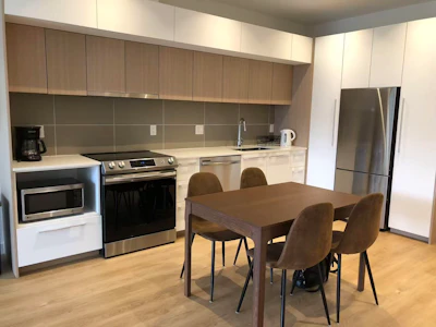 601-9888 University Crescent - 3