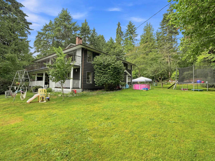 1523 Grandview Road, Gibsons, BC, V0N 1V5 - 2