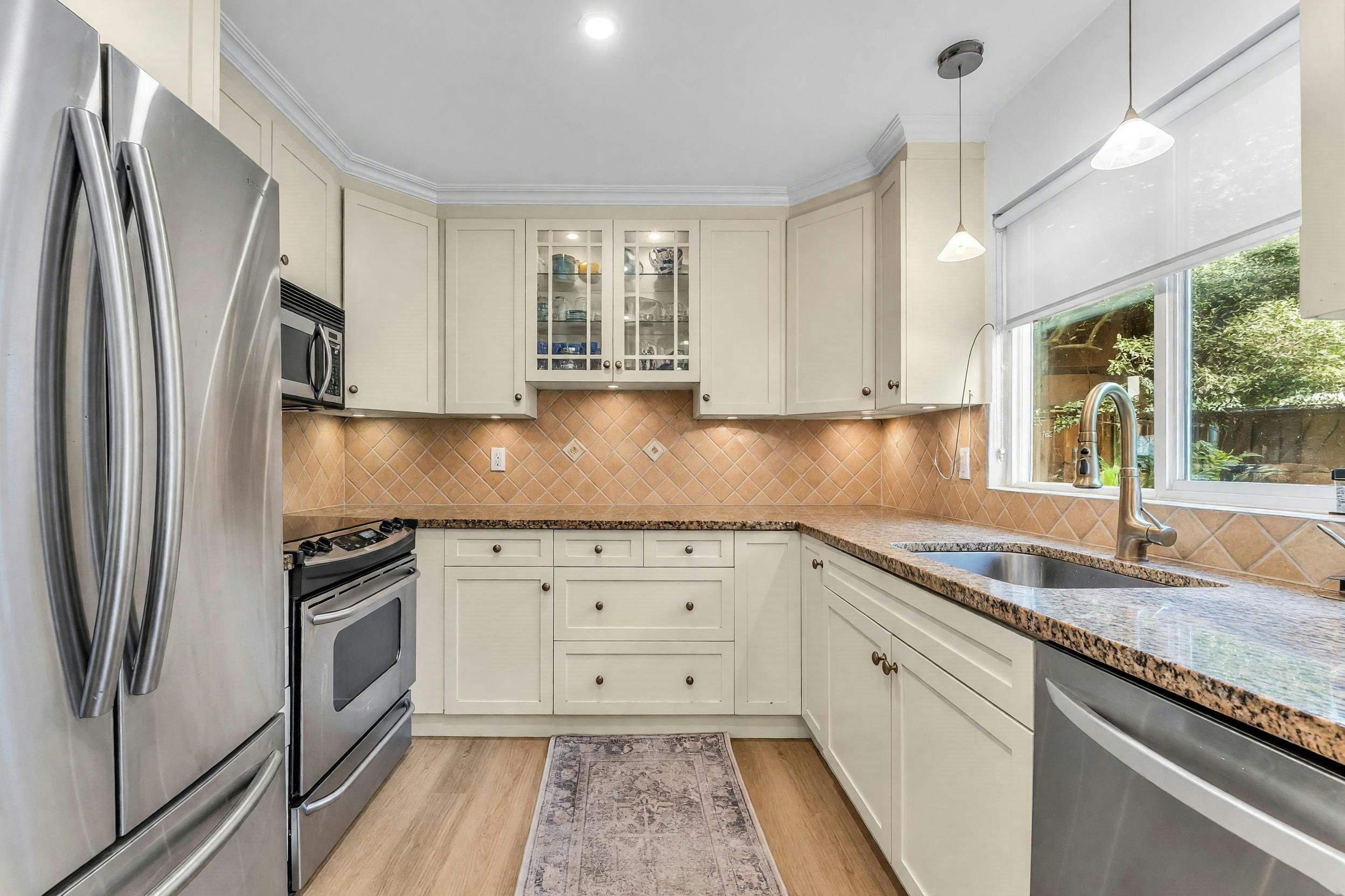 9457 215a Street, Langley, BC, V1M 2A5 - 8