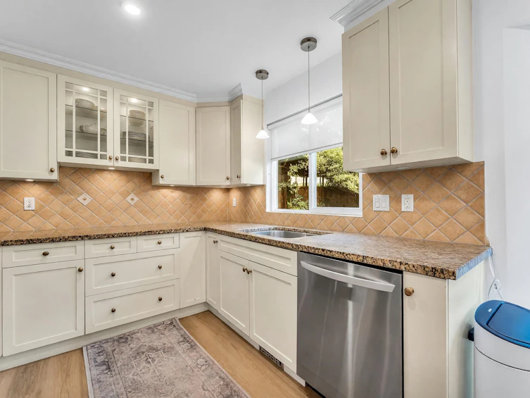 9457 215a Street, Langley, BC, V1M 2A5 - 7