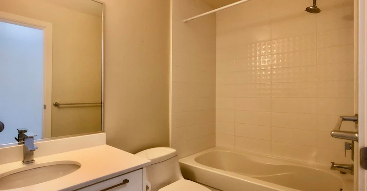 203-5248 Grimmer Street, Burnaby, BC, V5H 0E1 - 5
