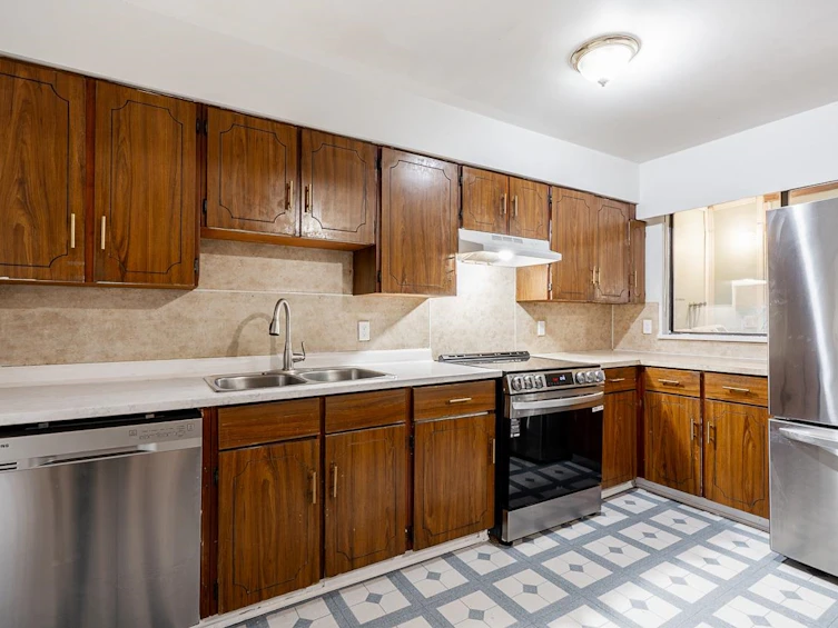 12743 114 Avenue, Surrey, BC, V3V 3P2 - 32
