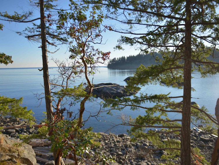 7643 Cove Beach Road, Halfmoon Bay, BC, V7Z 1C3 - 5
