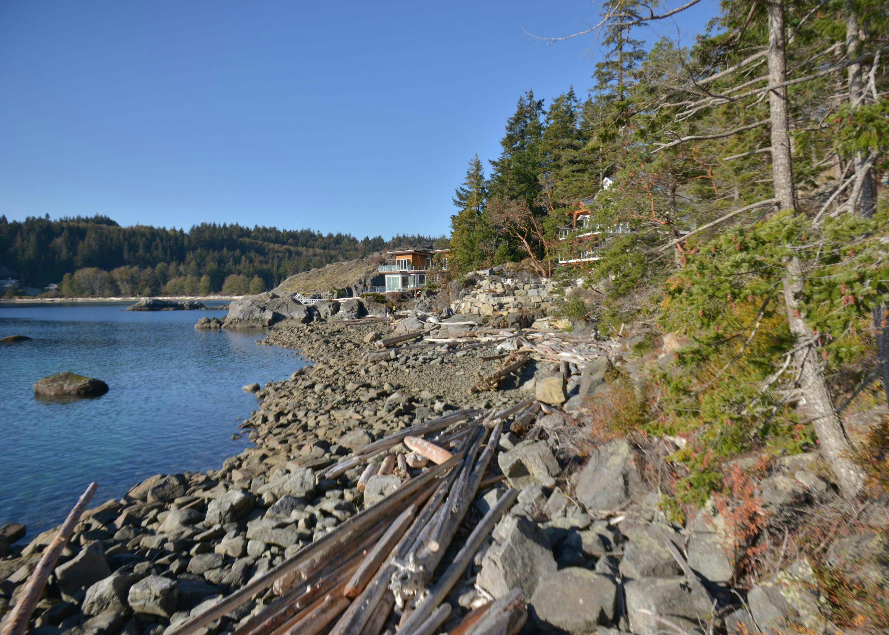 7643 Cove Beach Road, Halfmoon Bay, BC, V7Z 1C3 - 9