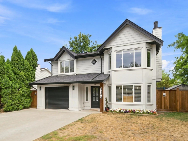 9466 209a Street, Langley, BC, V1M 2A9