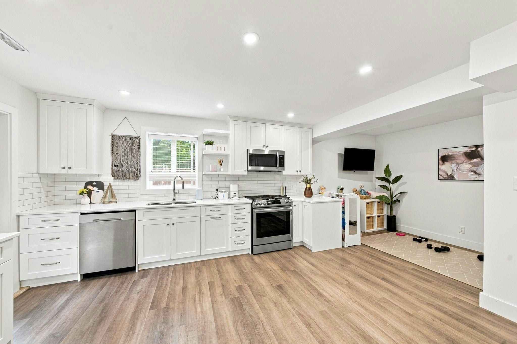 9466 209a Street, Langley, BC, V1M 2A9 - 22