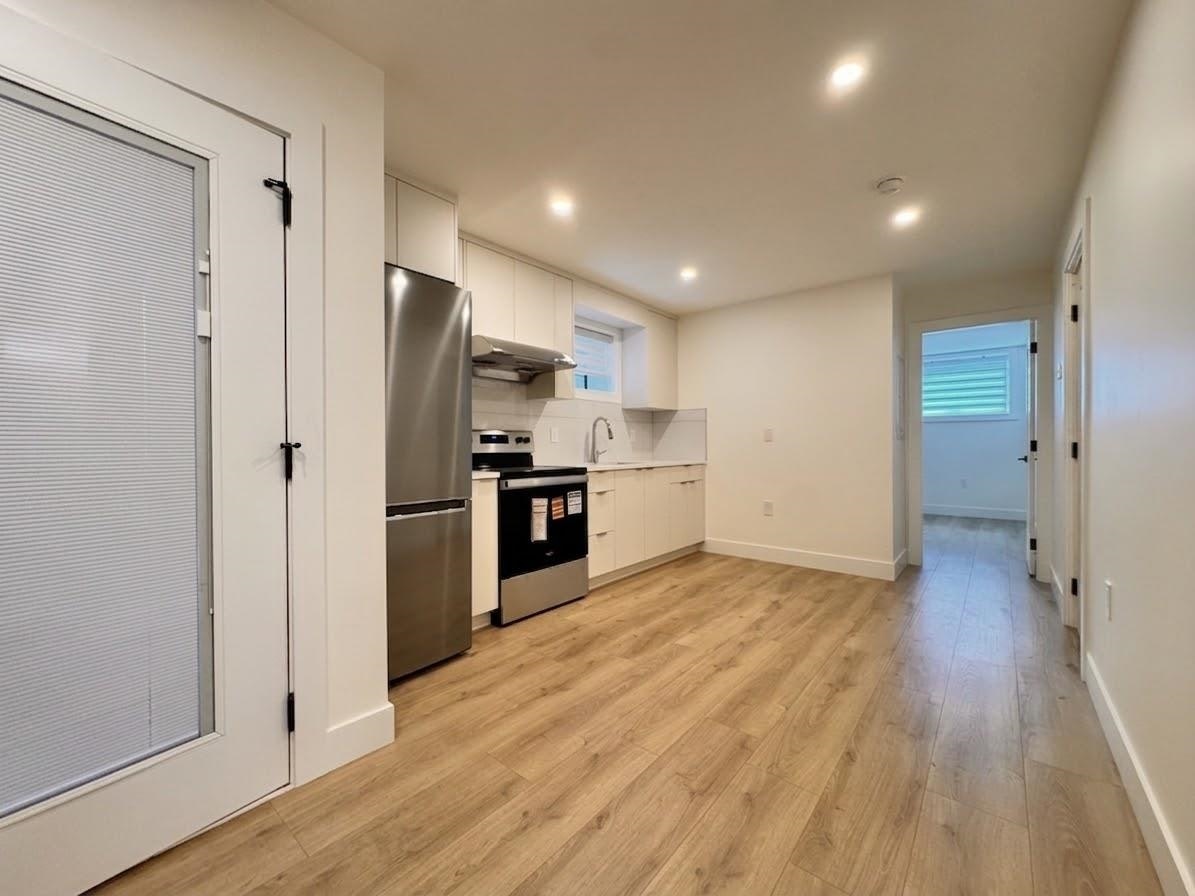 Bsmt 1-8633 12 Avenue, Burnaby, BC, V3N 2M1