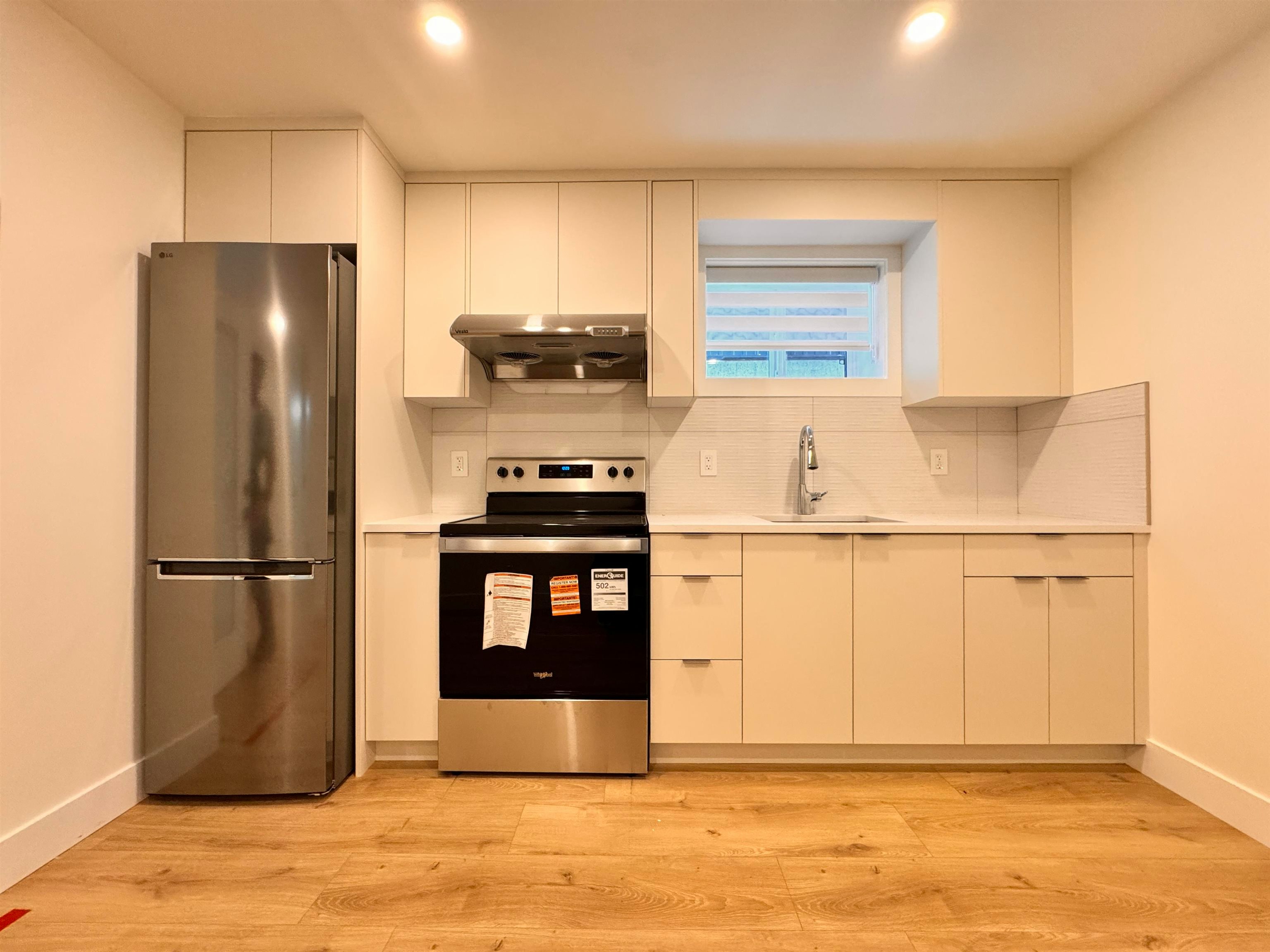 Bsmt 1-8633 12 Avenue, Burnaby, BC, V3N 2M1 - 2