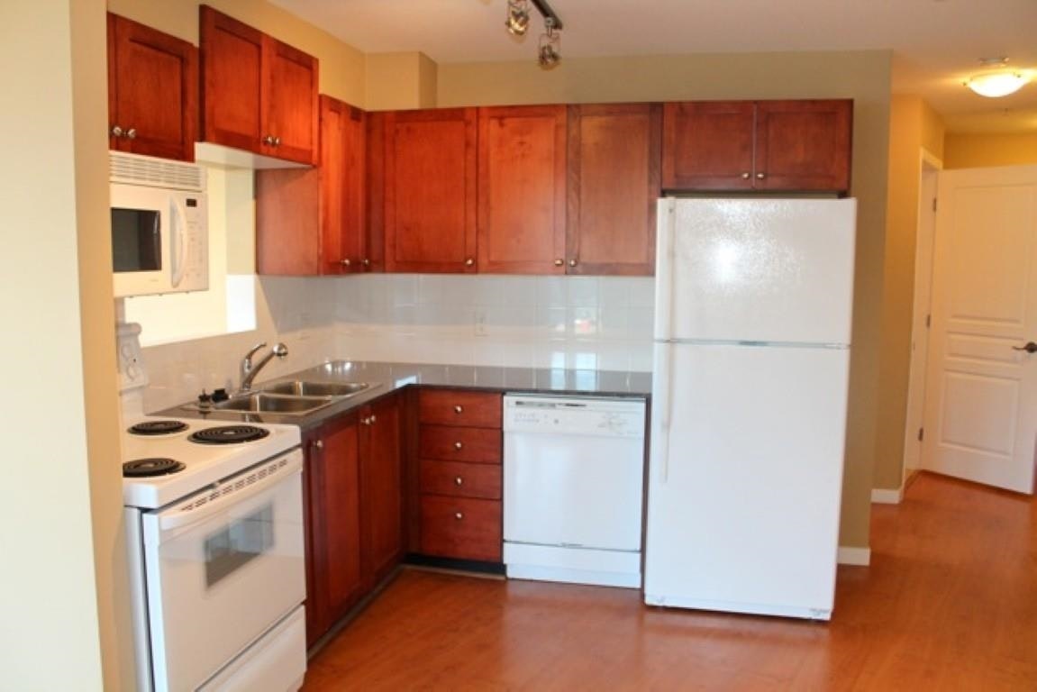209-3089 Oak Street, Vancouver, BC, V6H 2K8 - 2