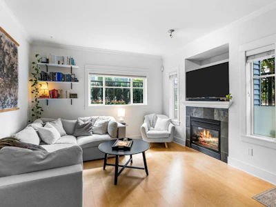 158 W 14th Avenue - 4
