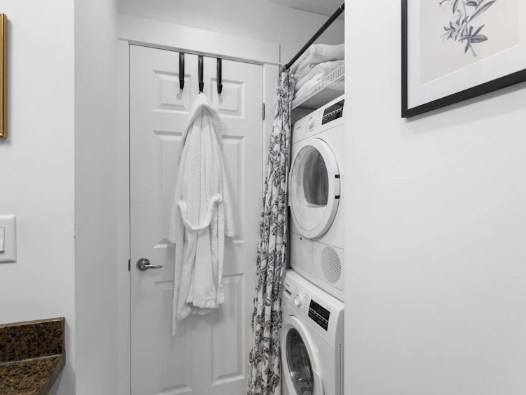158 W 14th Avenue, Vancouver, BC, V5Y 1W9 - 25