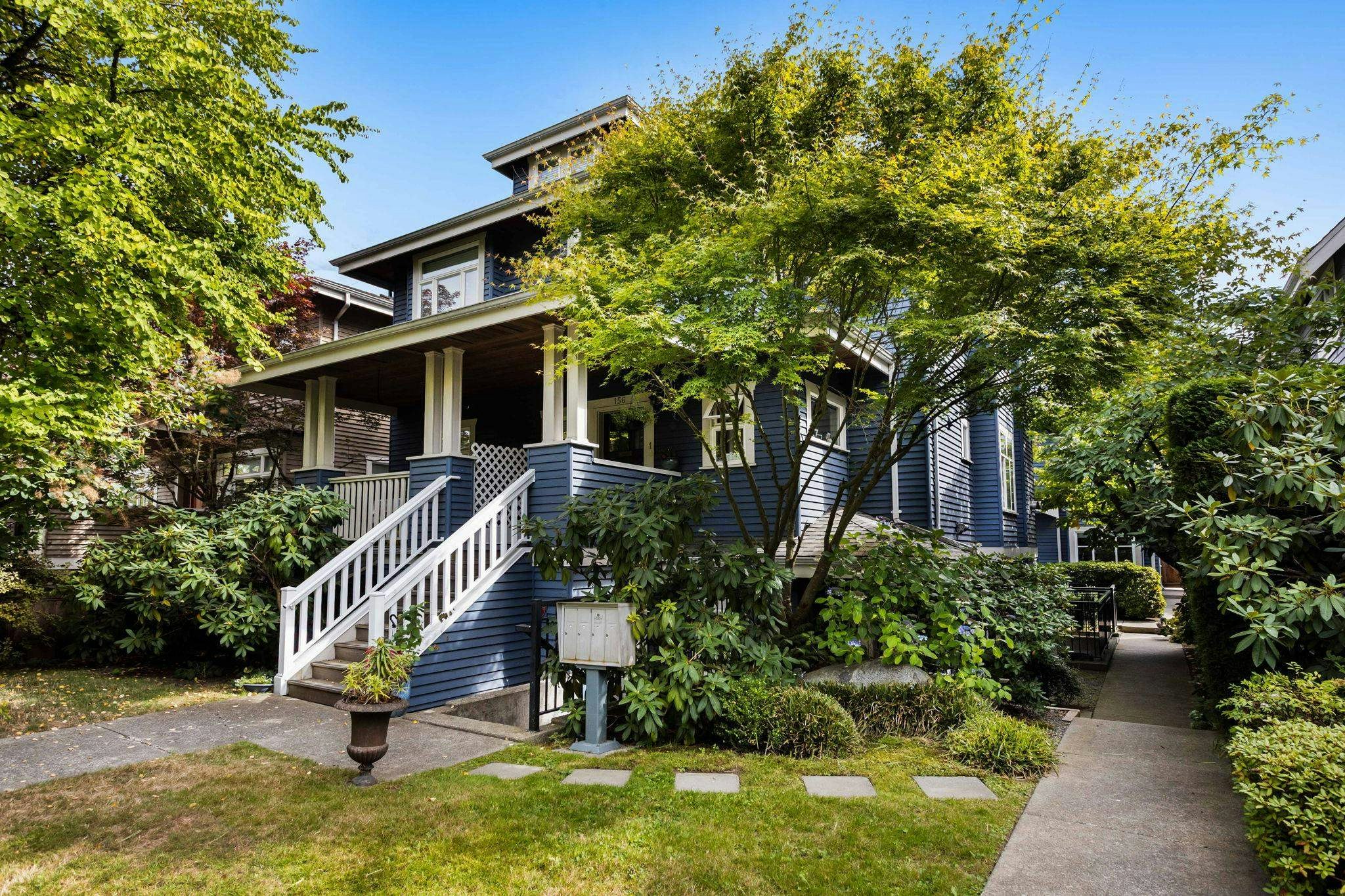 158 W 14th Avenue, Vancouver, BC, V5Y 1W9