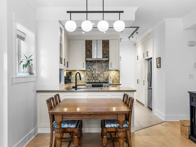 158 W 14th Avenue, Vancouver, BC, V5Y 1W9 - 9