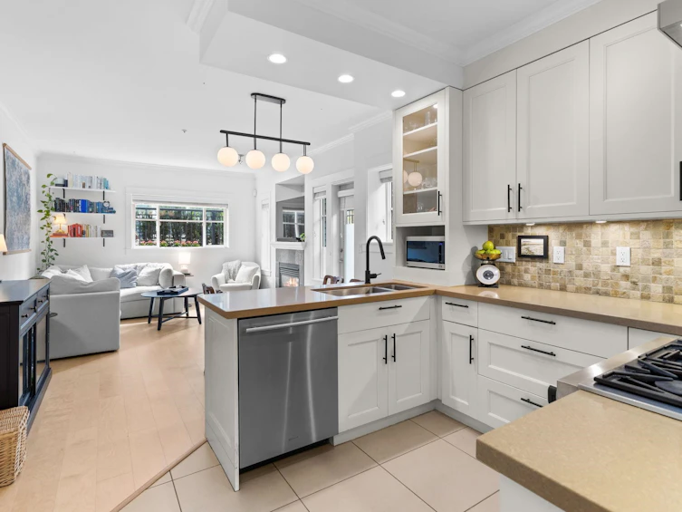 158 W 14th Avenue, Vancouver, BC, V5Y 1W9 - 14