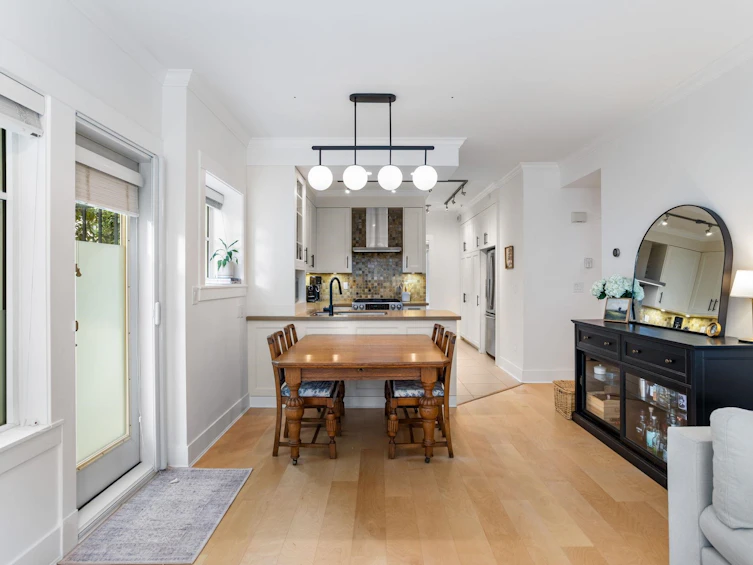 158 W 14th Avenue, Vancouver, BC, V5Y 1W9 - 8