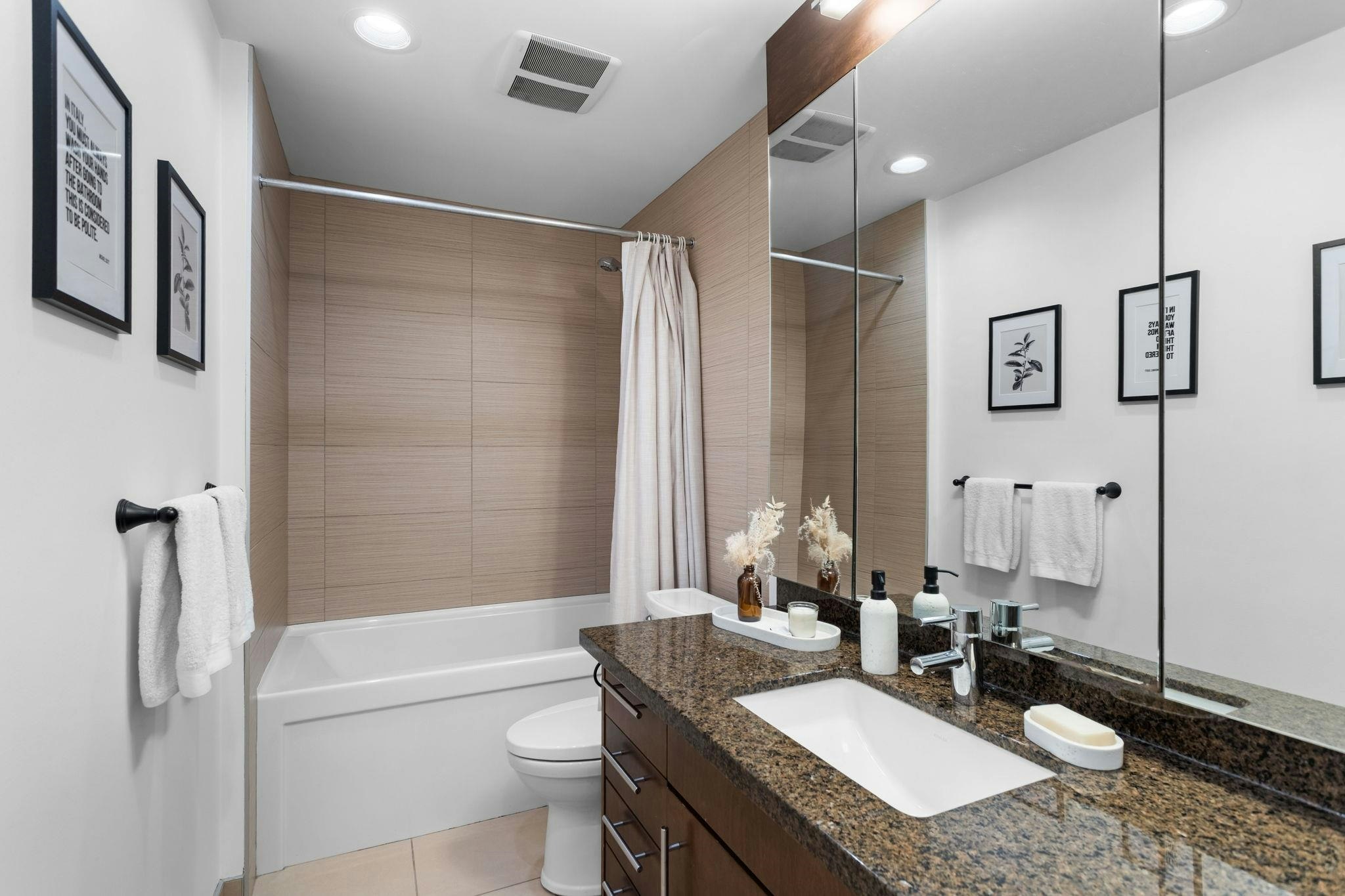 158 W 14th Avenue, Vancouver, BC, V5Y 1W9 - 24