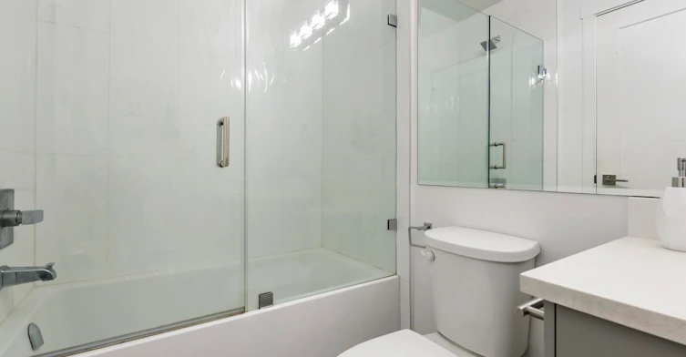 B108-9689 140 Street, Surrey, BC, V3T 0P3 - 20