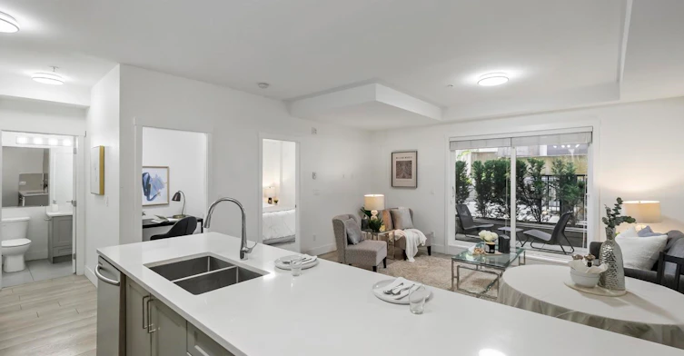 B108-9689 140 Street, Surrey, BC, V3T 0P3