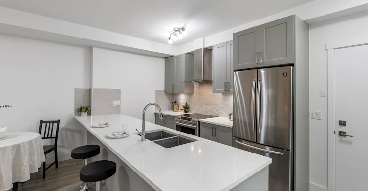 B108-9689 140 Street, Surrey, BC, V3T 0P3 - 13