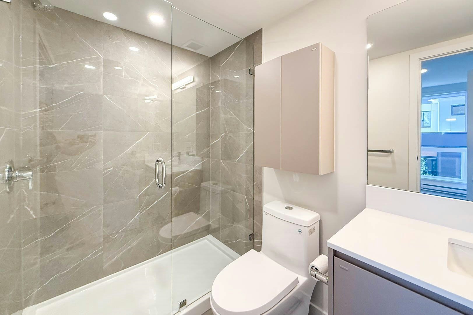 G34-2050 E 20 Avenue, Vancouver, BC, V5N 2L2 - 22