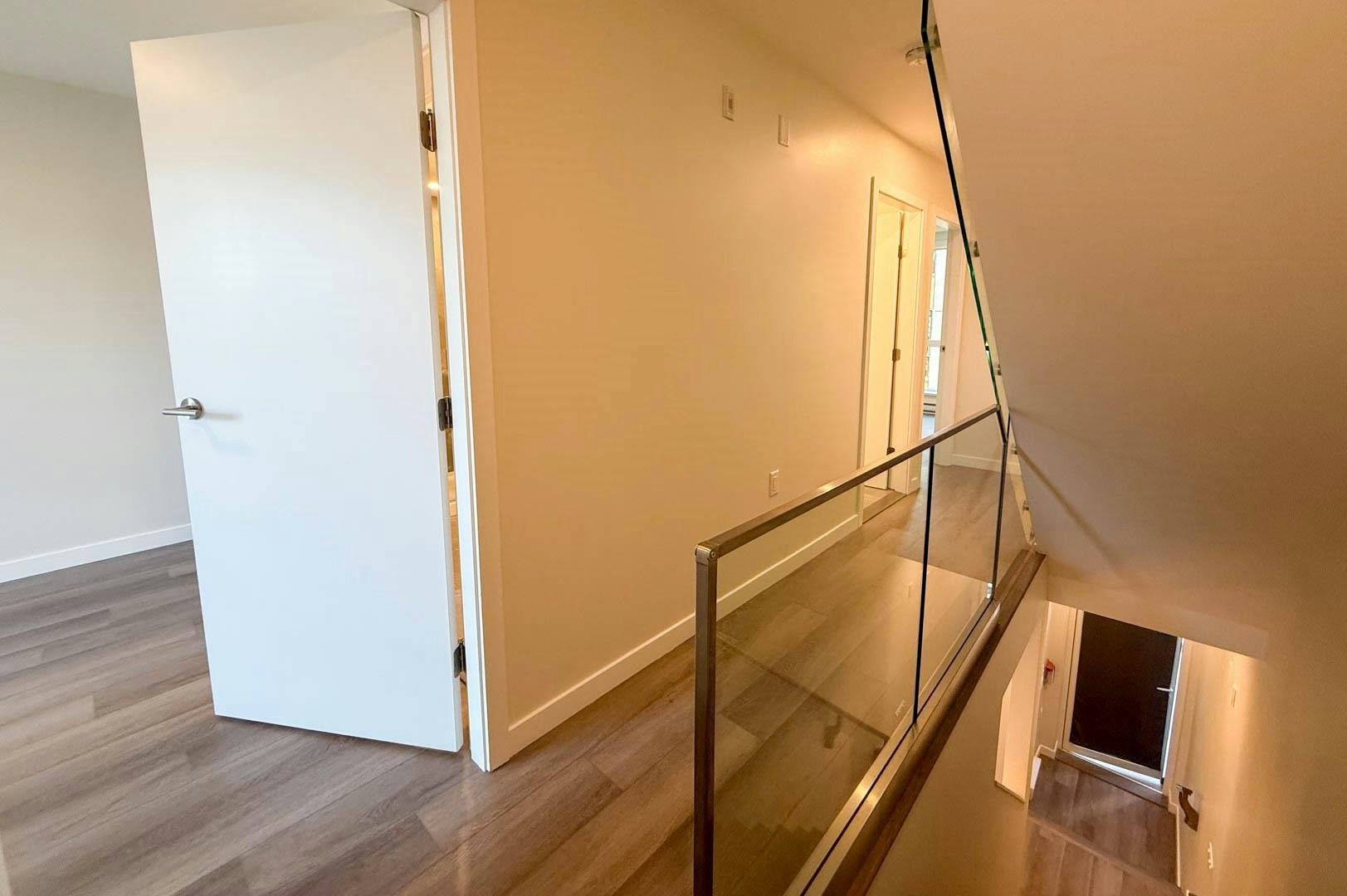 G34-2050 E 20 Avenue, Vancouver, BC, V5N 2L2 - 16