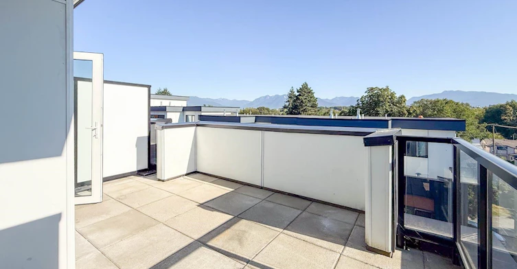 G34-2050 E 20 Avenue, Vancouver, BC, V5N 2L2 - 29