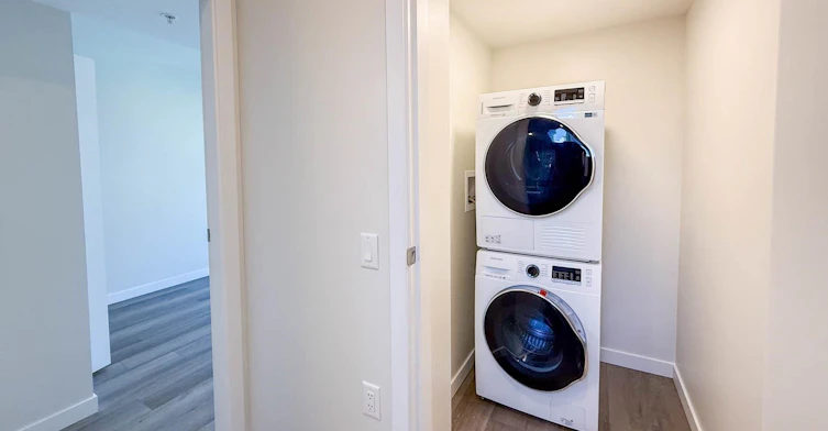 G34-2050 E 20 Avenue, Vancouver, BC, V5N 2L2 - 23