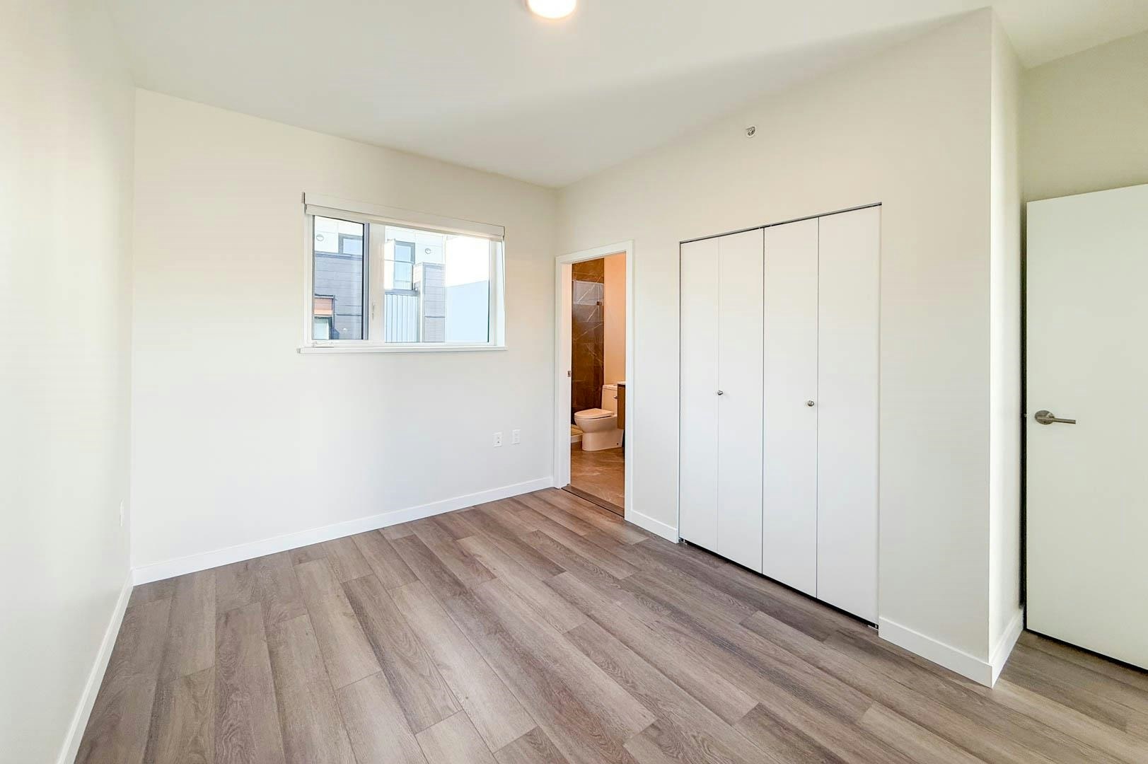 G34-2050 E 20 Avenue, Vancouver, BC, V5N 2L2 - 25