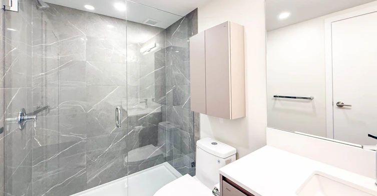 G34-2050 E 20 Avenue, Vancouver, BC, V5N 2L2 - 19