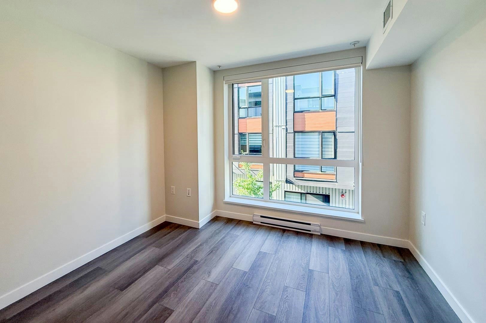 G34-2050 E 20 Avenue, Vancouver, BC, V5N 2L2 - 20