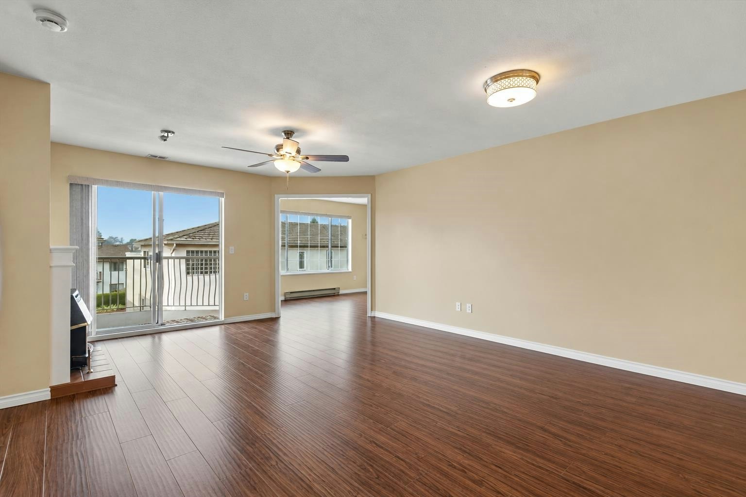 203-45660 Knight Road, Chilliwack, BC, V2R 2X4 - 11
