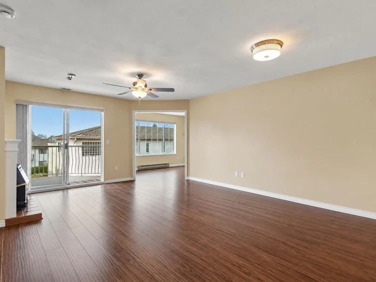 203-45660 Knight Road, Chilliwack, BC, V2R 2X4 - 11