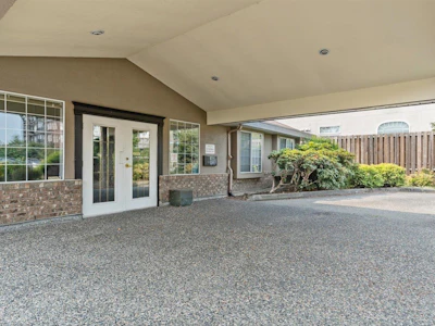 203-45660 Knight Road - 3