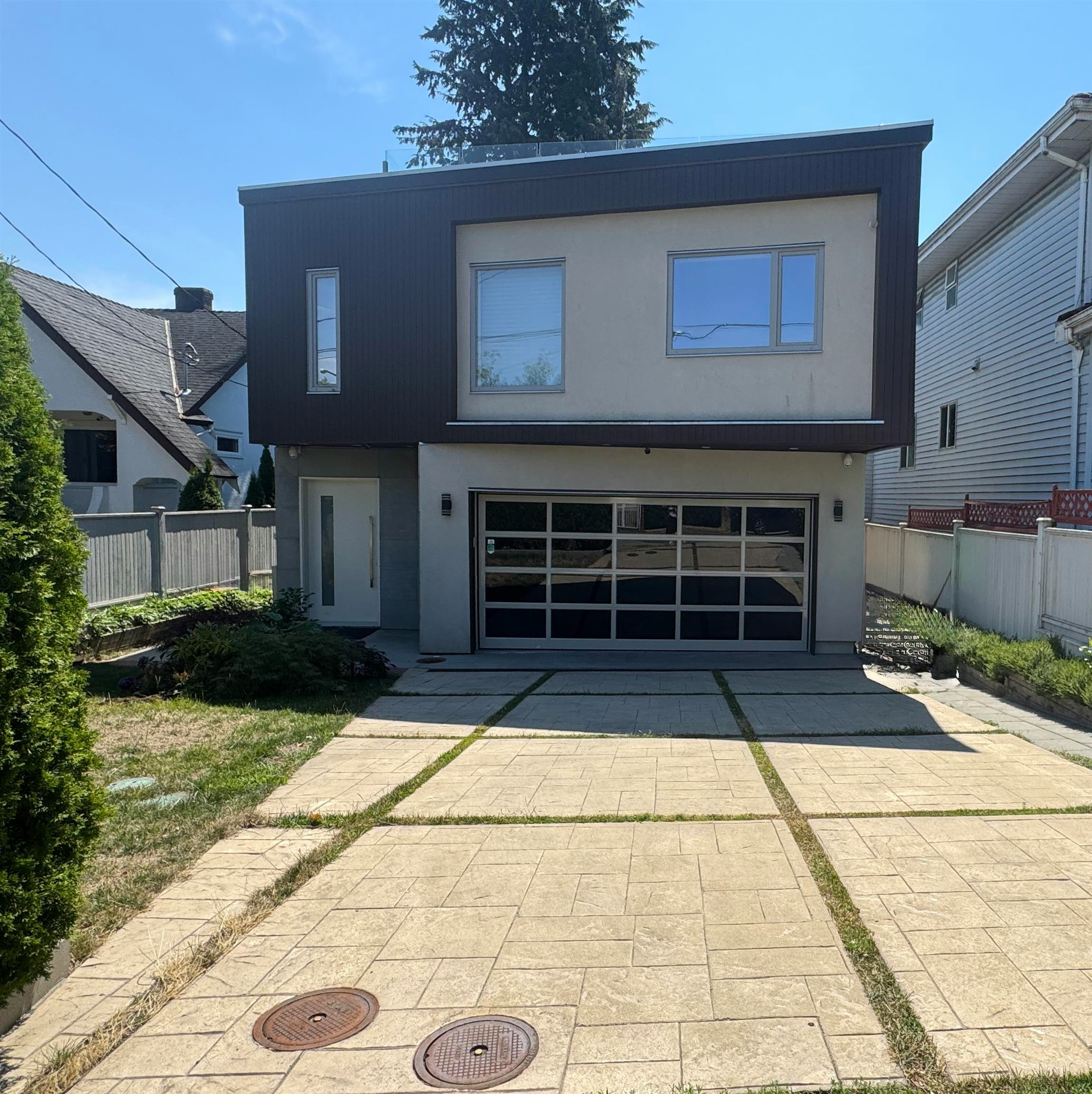 1076 Park Drive, Vancouver, BC, V6P 2J5