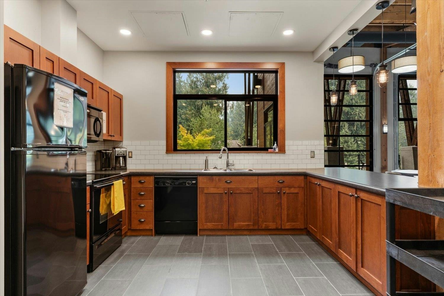 1811 Wood Duck Way, Cultus Lake, BC, V2R 0E1 - 32