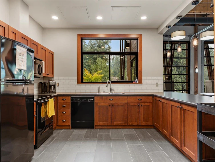 1811 Wood Duck Way, Cultus Lake, BC, V2R 0E1 - 32