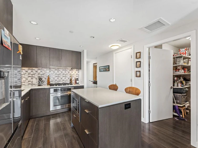 1609-111 E 1st Avenue, Vancouver, BC, V6A 0E9 - 9