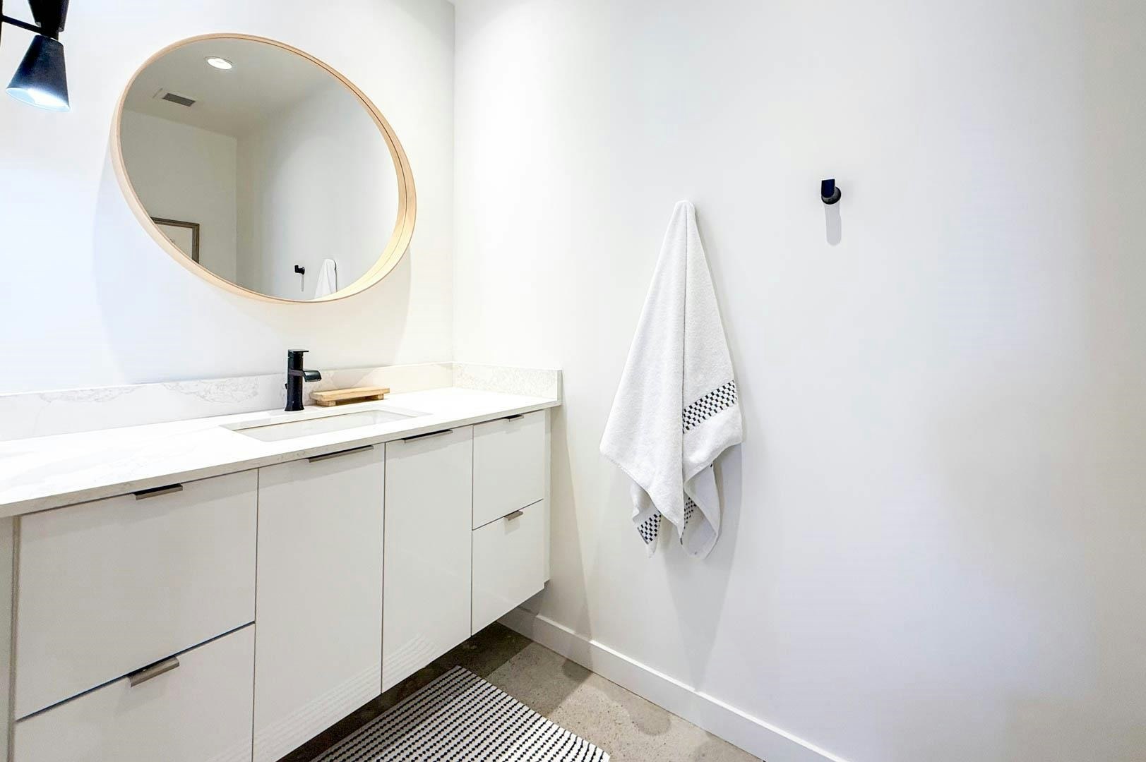 410-546 Beatty, Vancouver, BC, V6B 2L3 - 19