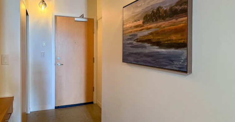 410-546 Beatty, Vancouver, BC, V6B 2L3 - 2