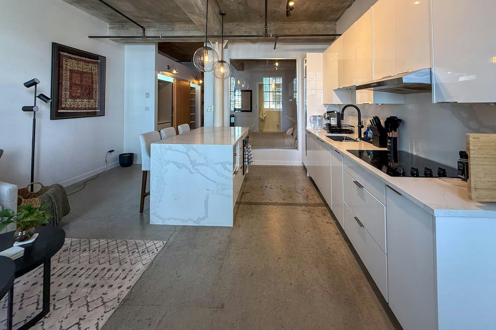410-546 Beatty, Vancouver, BC, V6B 2L3 - 10