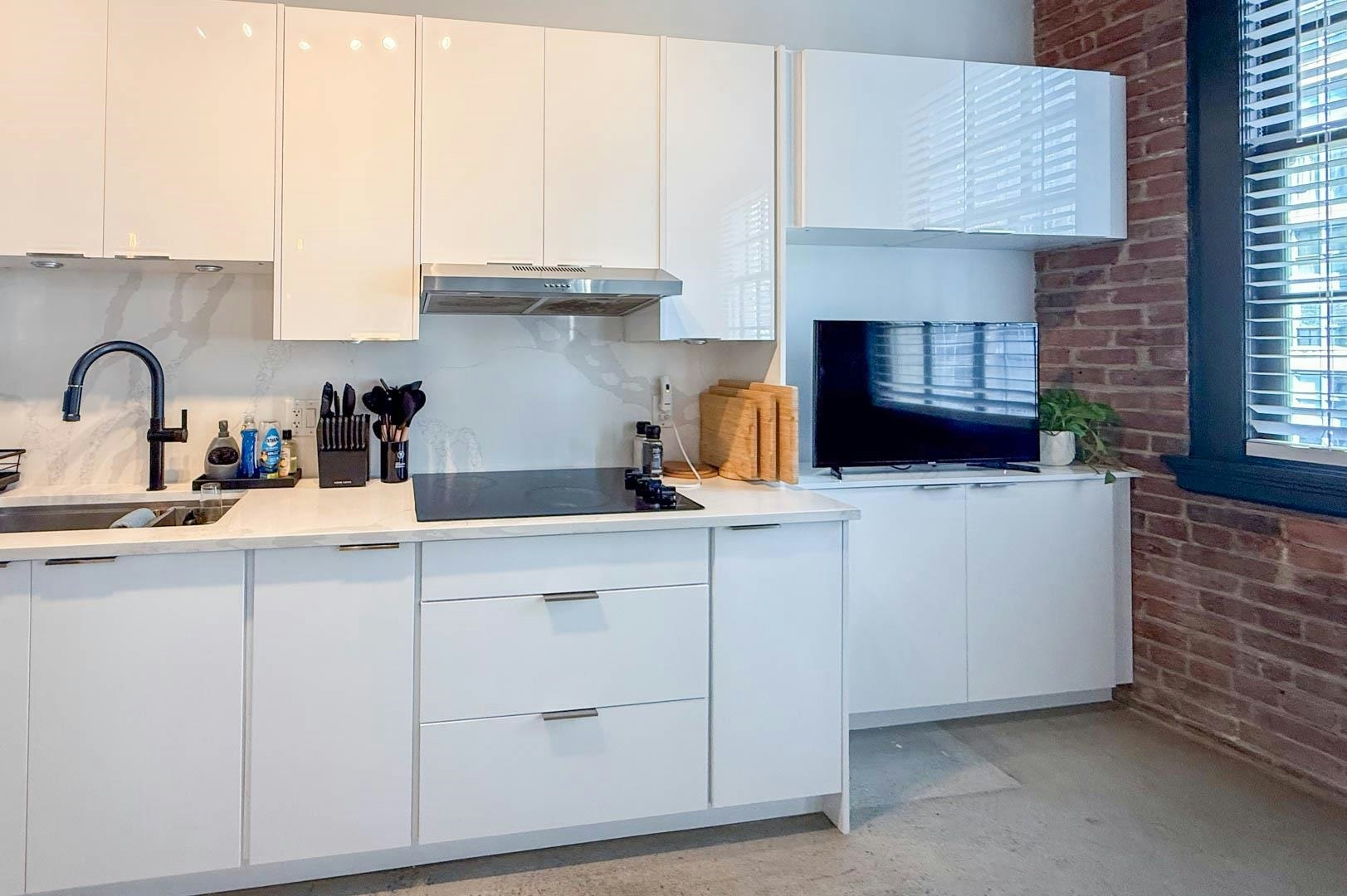 410-546 Beatty, Vancouver, BC, V6B 2L3 - 12