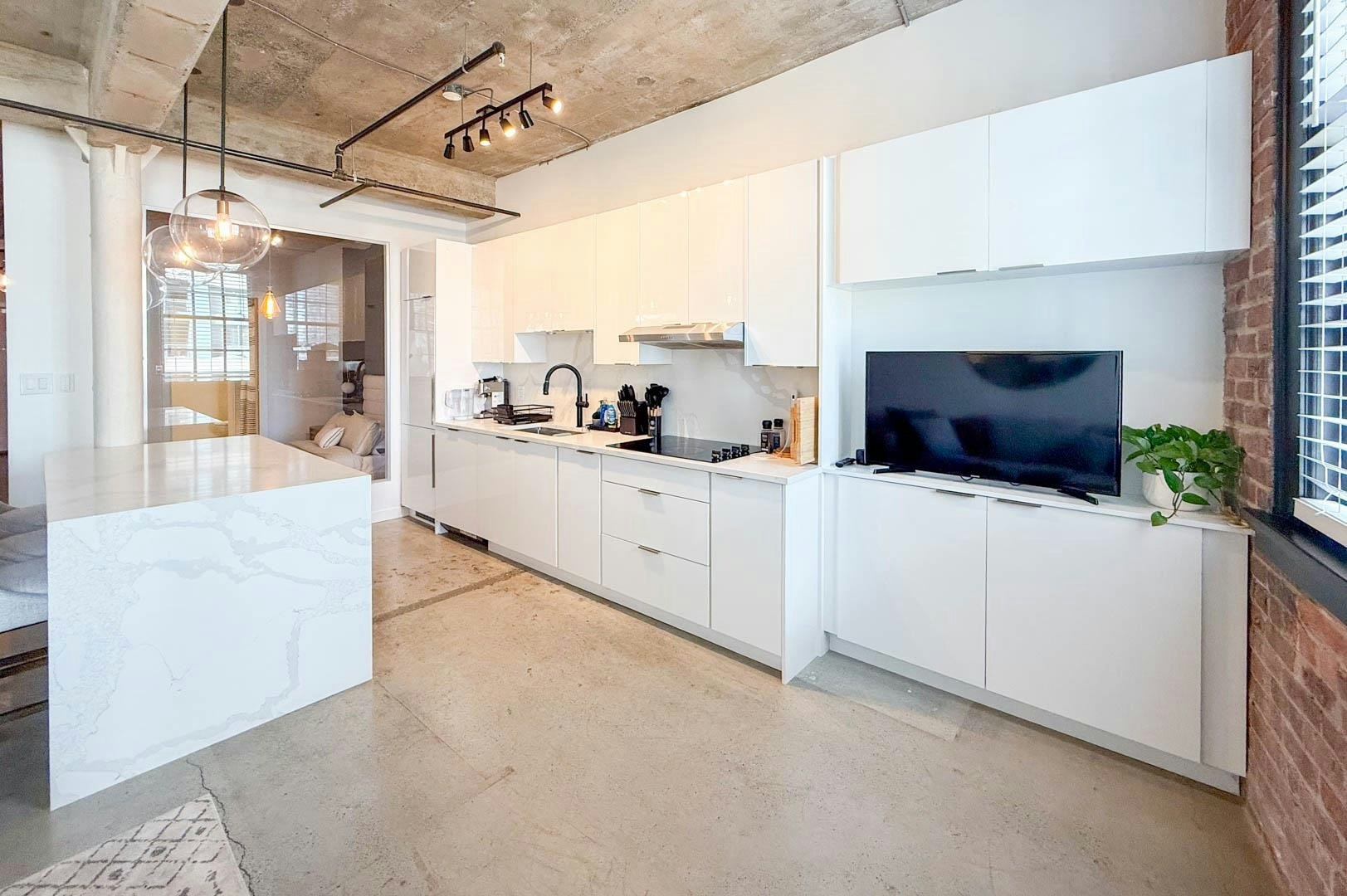 410-546 Beatty, Vancouver, BC, V6B 2L3 - 8