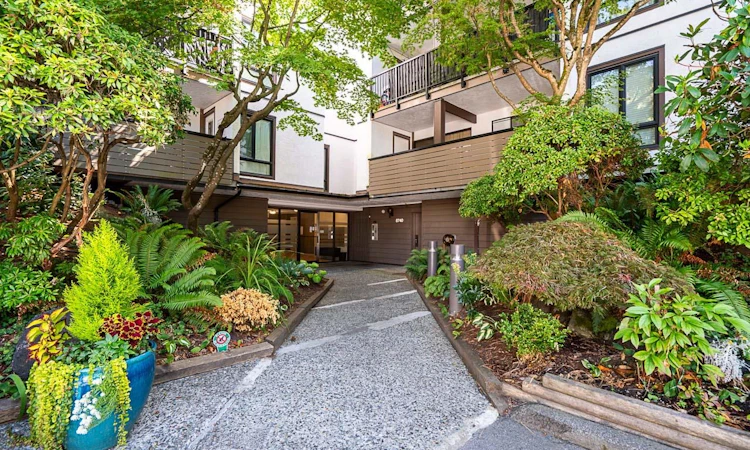 207-8740 No. 1 Road