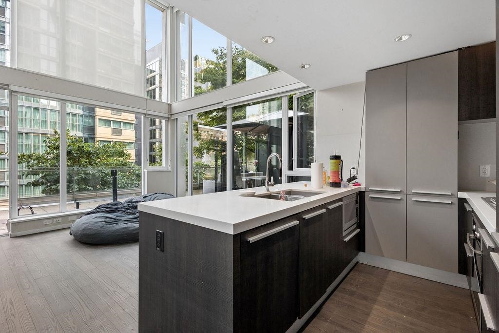 307-1351 Continental Street, Vancouver, BC, V6Z 0C6 - 12