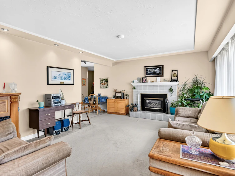 21437 122 Avenue, Maple Ridge, BC, V2X 3W7 - 6