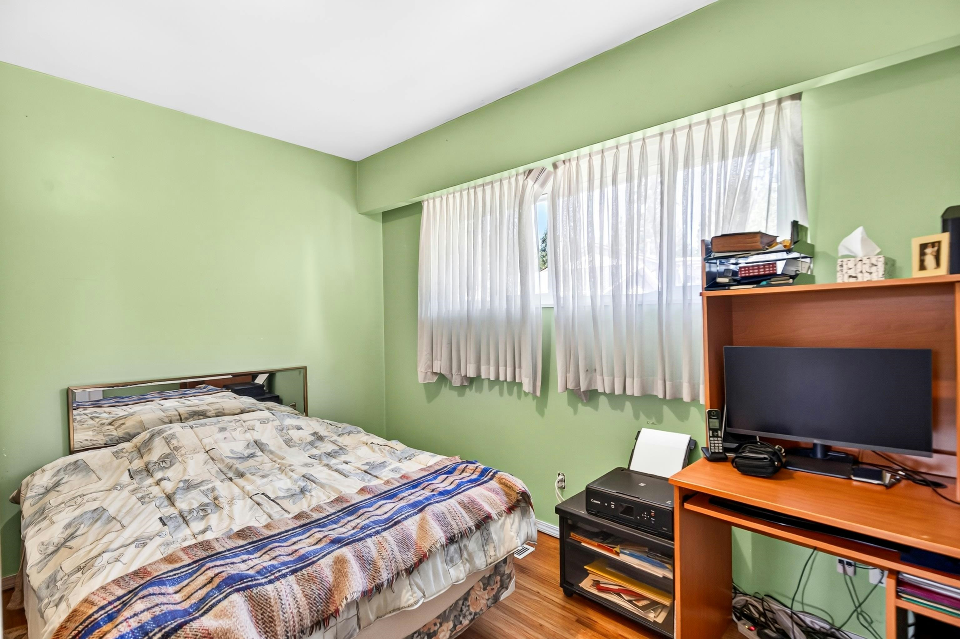 21437 122 Avenue, Maple Ridge, BC, V2X 3W7 - 17