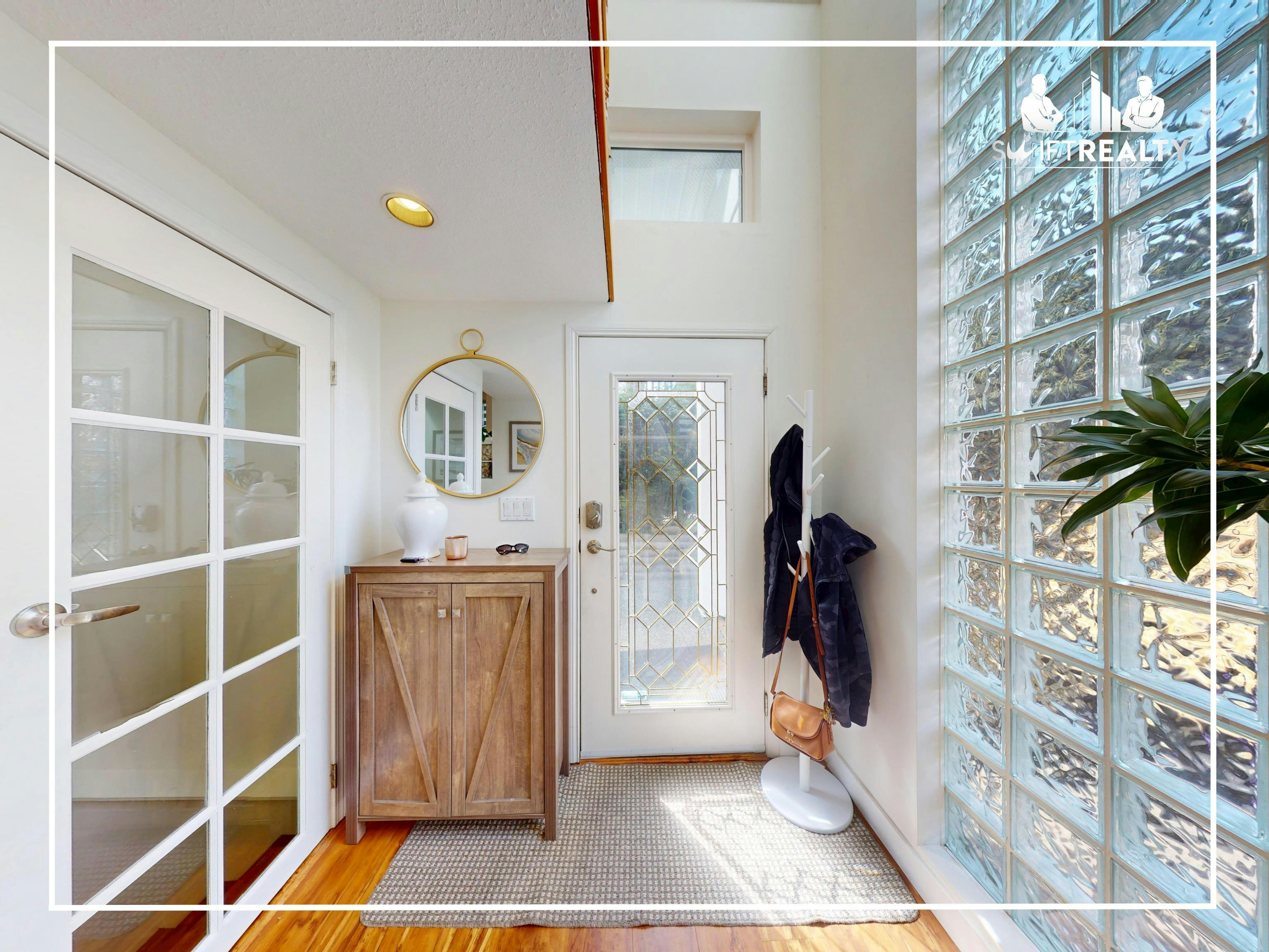 635 W Queens Road, North Vancouver, BC, V7N 2L2 - 15