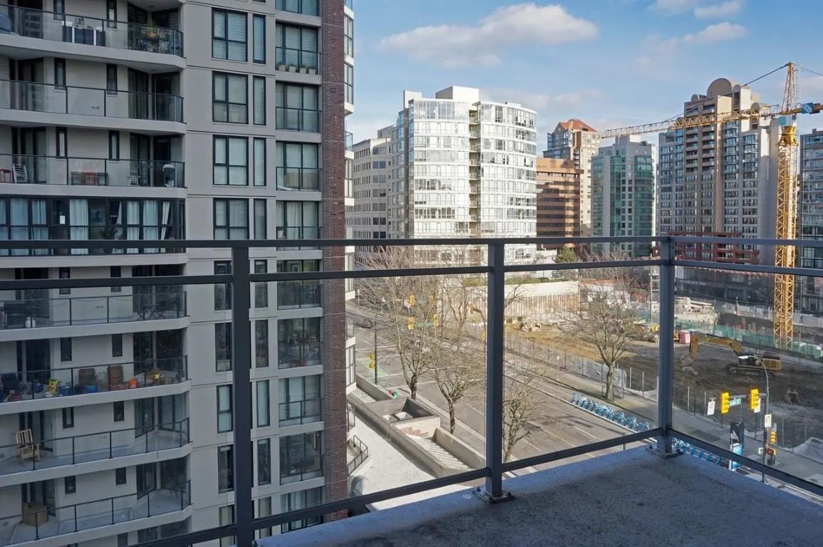 903-1009 Harwood Street, Vancouver, BC, V6E 0C2 - 3